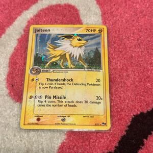 Jolteon Holo 3 – Pokémon TCG POP Series 3 – Damaged